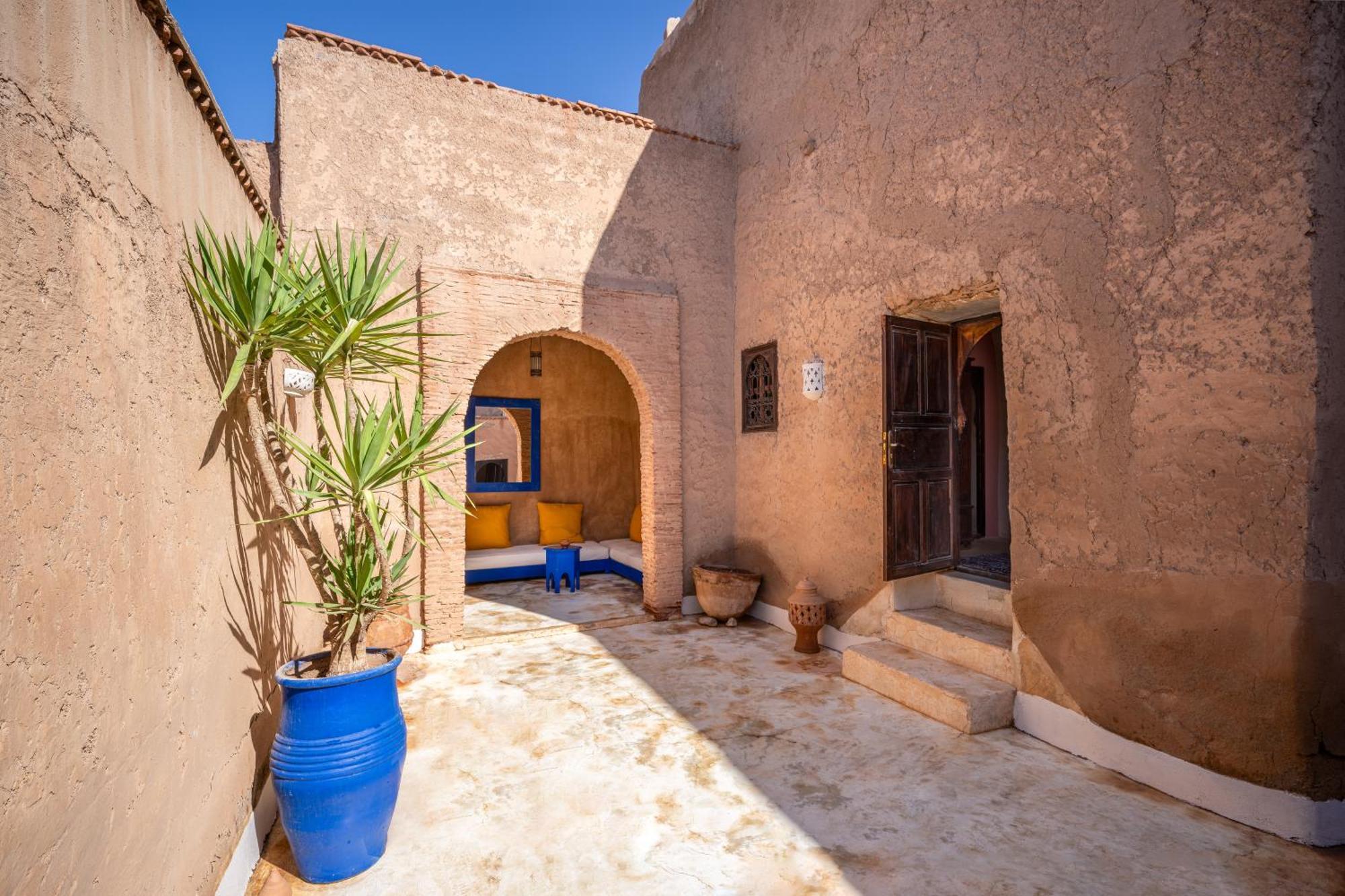 Tigmi Bed & Breakfast Oumnas Exterior photo